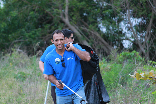 Holmes Beach Cleanup Celebrating Earth Day