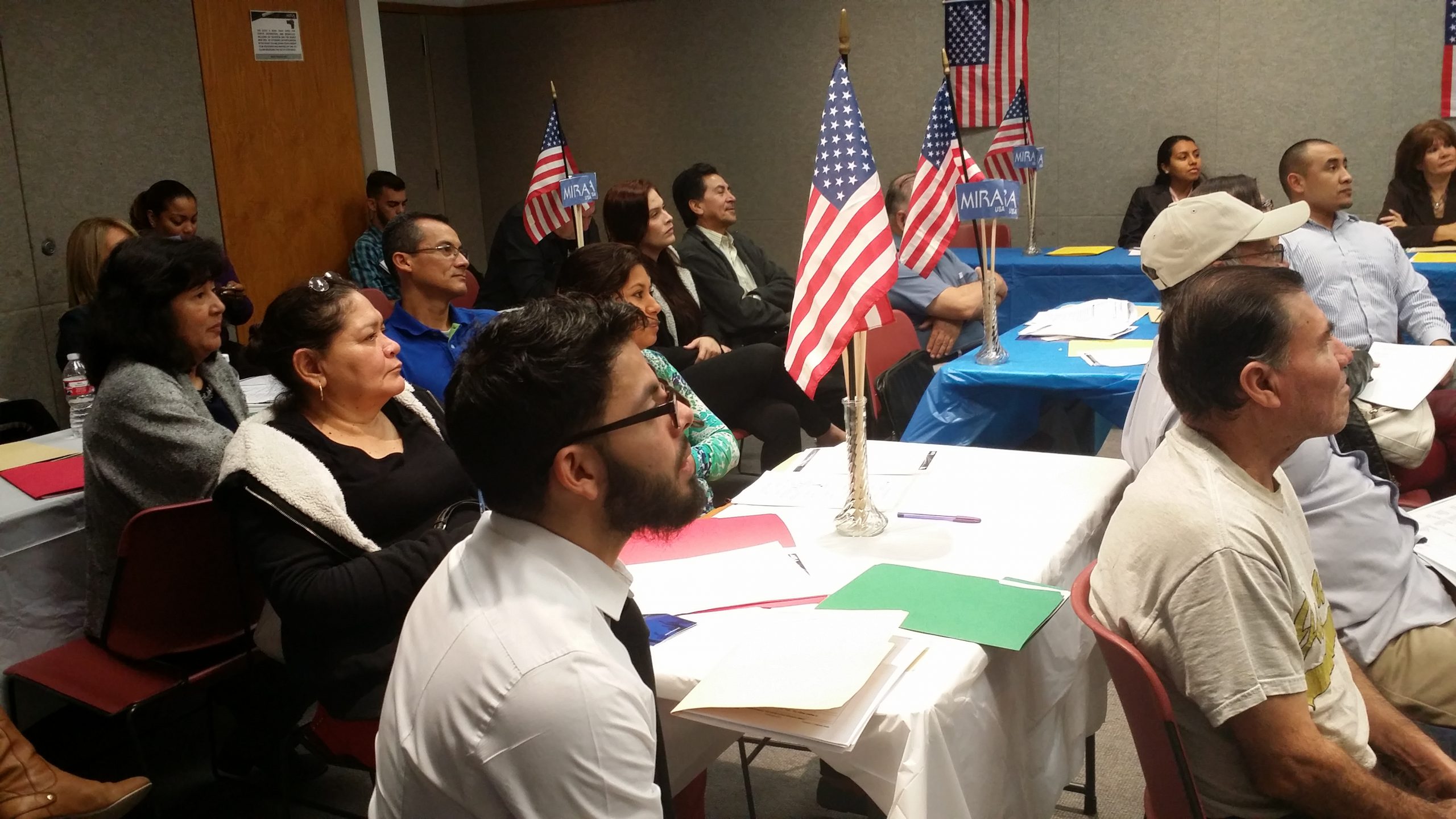 Workshop Held to Lose Fear of the Naturalization Exam