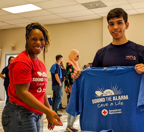 Salvando vidas con alarmas de humo en Lithia Springs • Georgia