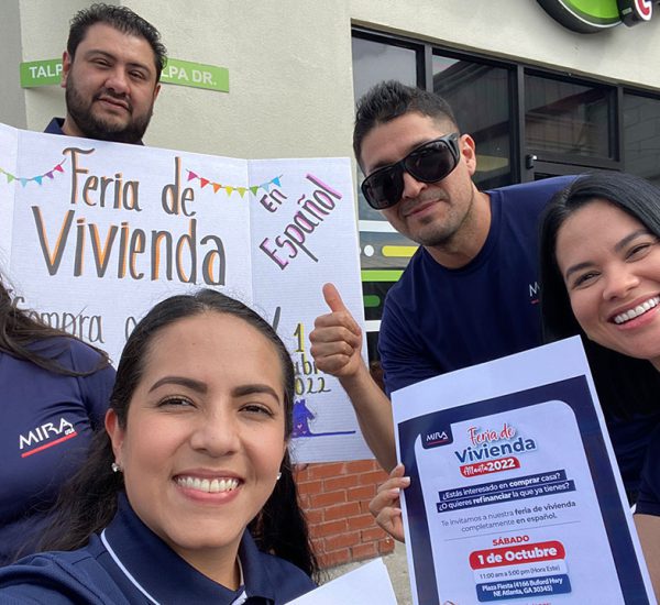 Voluntarios de Atlanta socializan la próxima Feria de Vivienda MIRAUSA